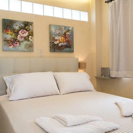Pantanassa Villa Thalia Agia Marina Екстериор снимка