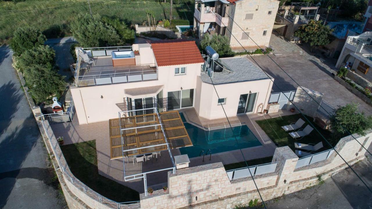 Pantanassa Villa Thalia Agia Marina Екстериор снимка