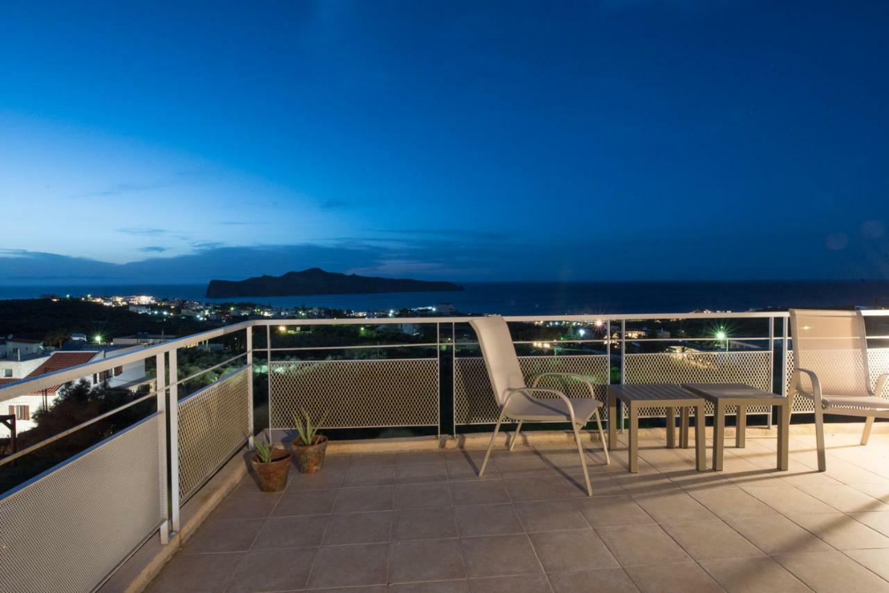 Pantanassa Villa Thalia Agia Marina Екстериор снимка